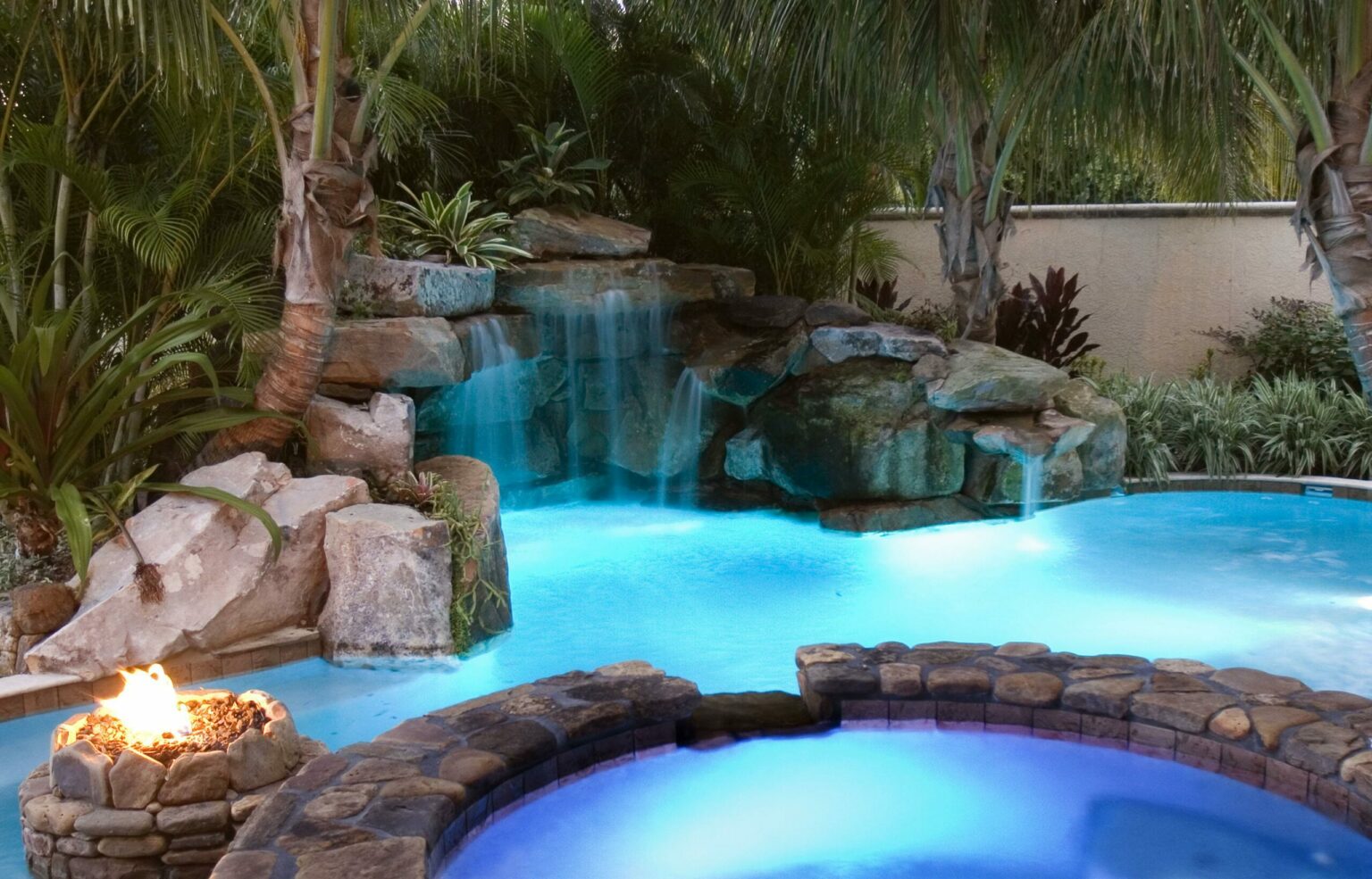 Pool Light Installation - Poolfessionals